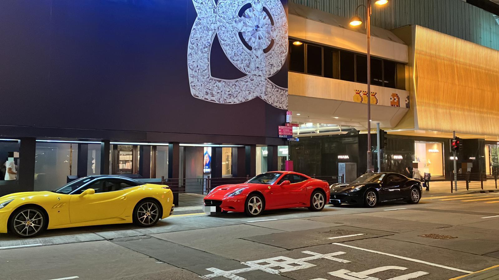 Luxury Cars Rental 